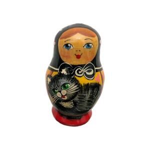 Russian Hand Painted Mini Wooden Set 5 Matryoshka Nesting Dolls Cat Vintage